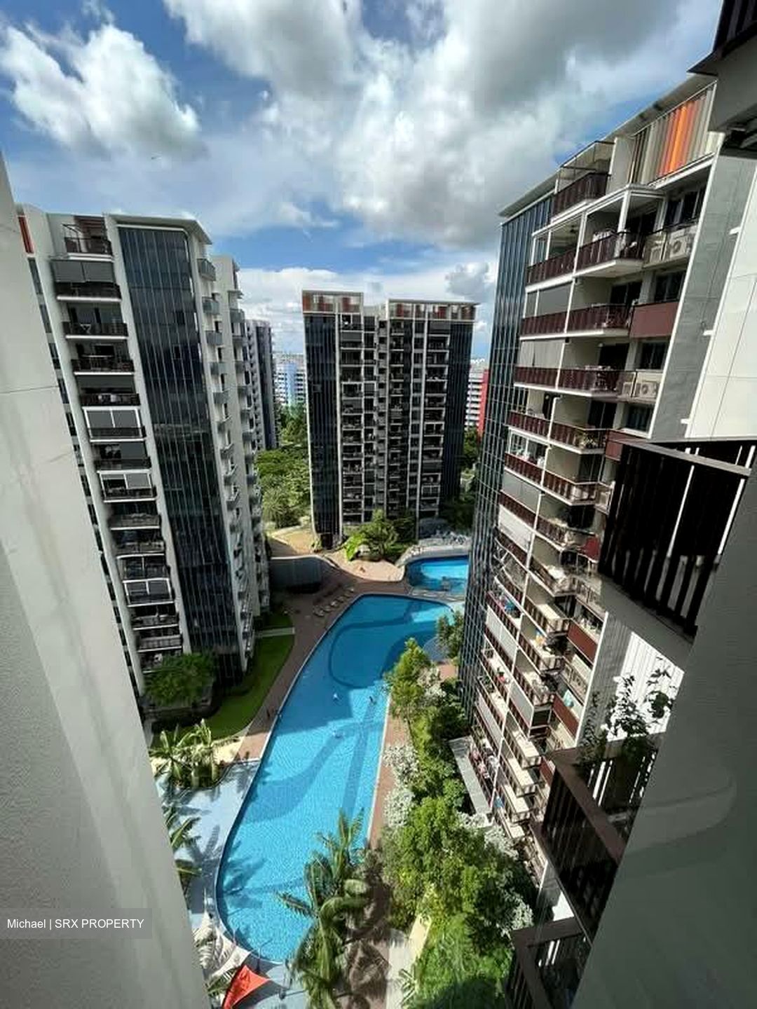 Lakeville (D22), Condominium #594064981